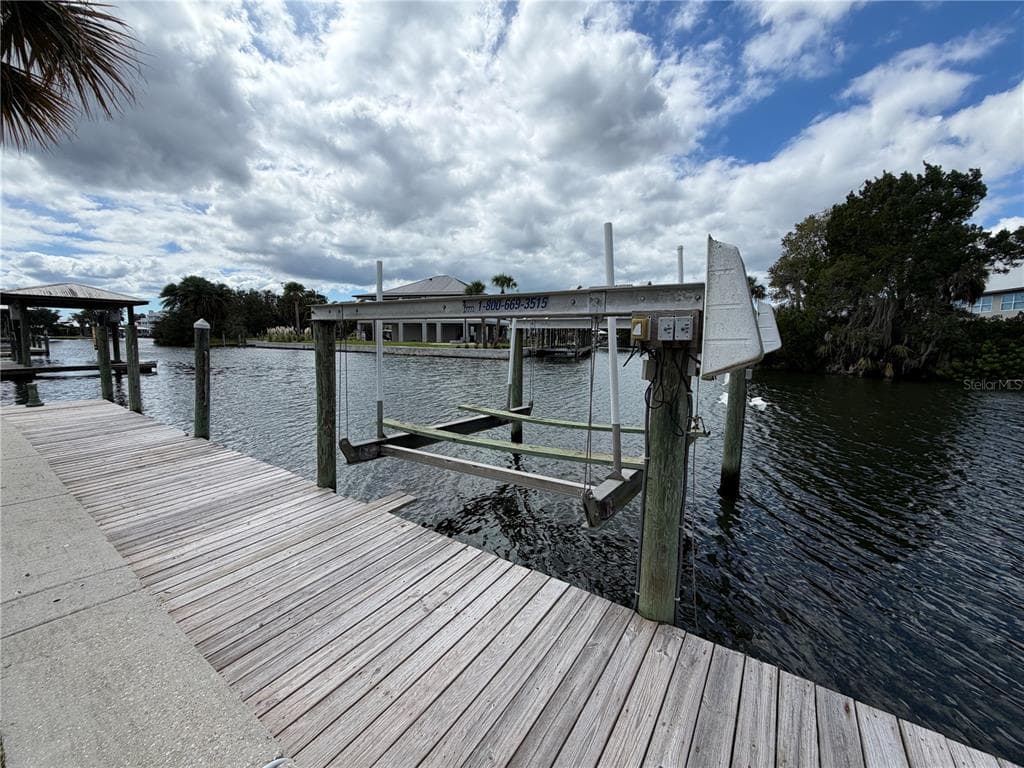 1610 NW 20TH AVENUE photo 11