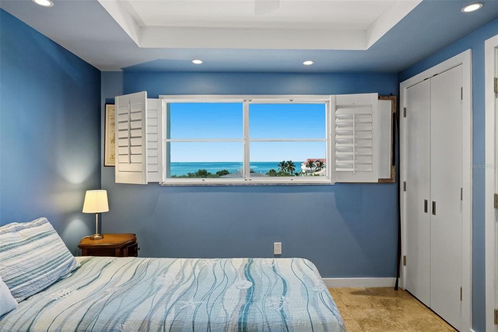 9397 MIDNIGHT PASS ROAD 506 photo 23