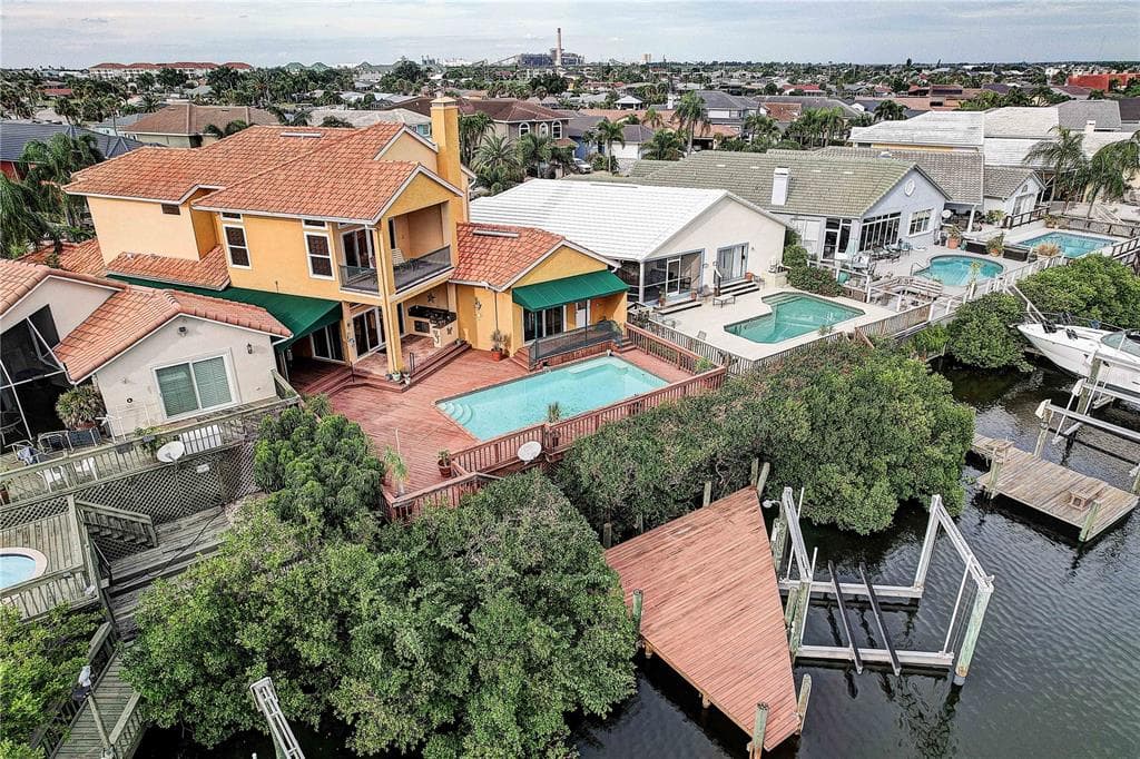 852 SYMPHONY ISLES BOULEVARD photo 2