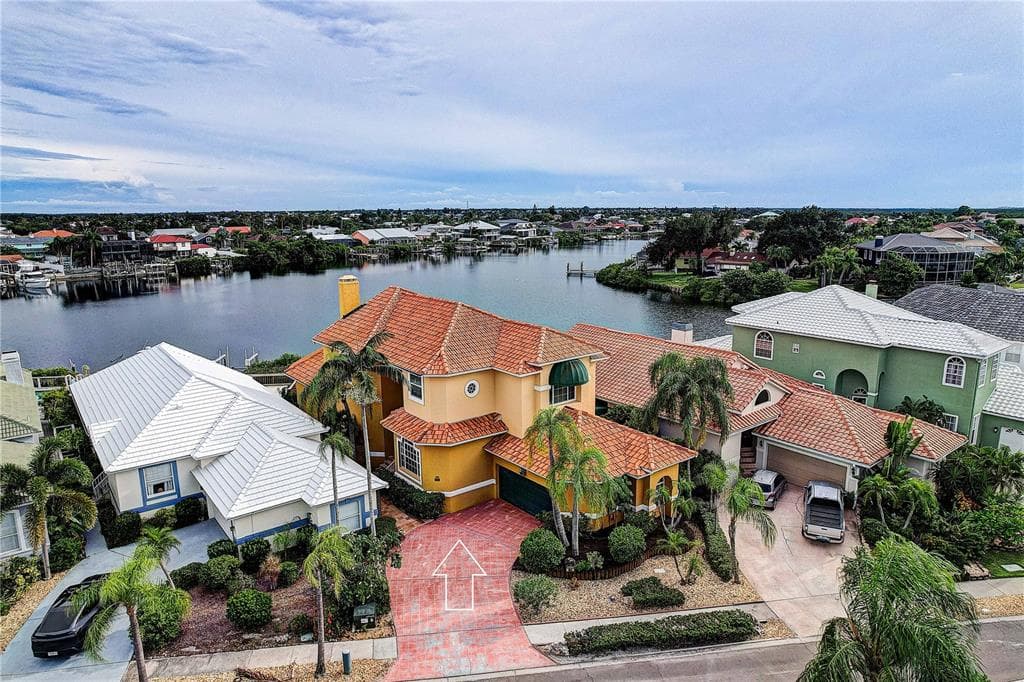 852 SYMPHONY ISLES BOULEVARD photo 1