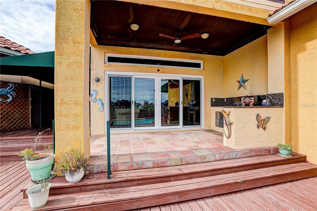 852 SYMPHONY ISLES BOULEVARD photo 20