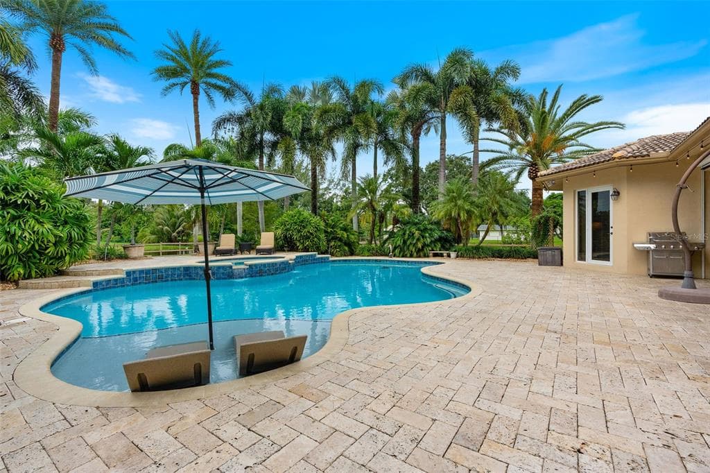 3800 SW 137TH AVENUE photo 9