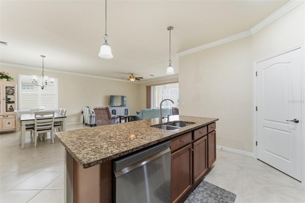6288 GRAND CYPRESS BOULEVARD photo 13