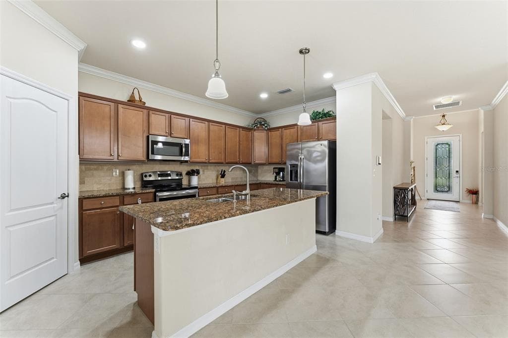 6288 GRAND CYPRESS BOULEVARD photo 9