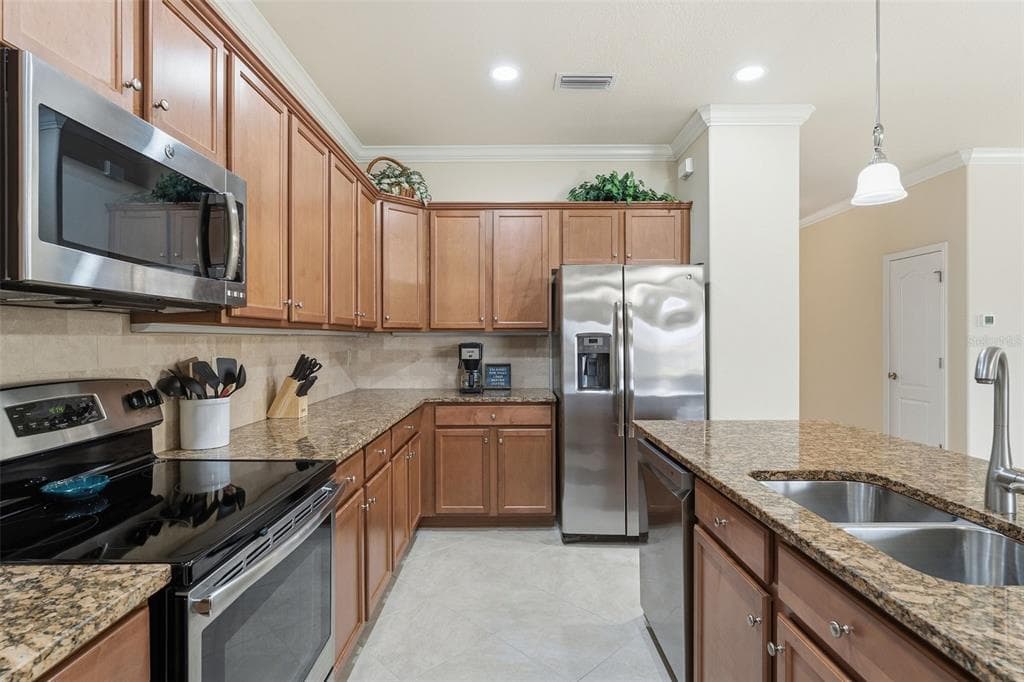 6288 GRAND CYPRESS BOULEVARD photo 10