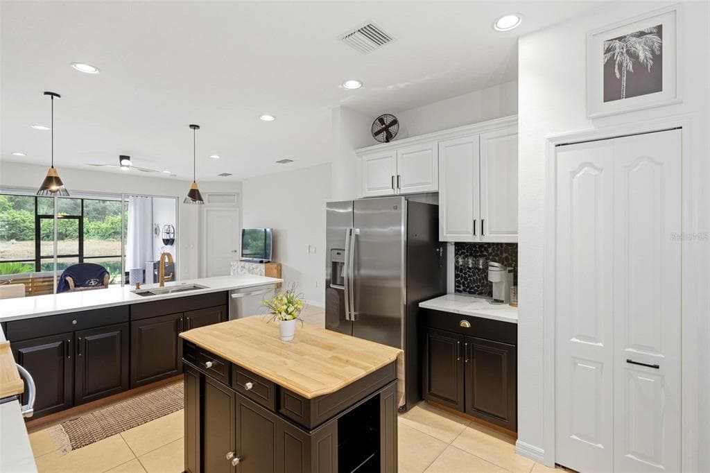 10828 LERWICK CIRCLE photo 9