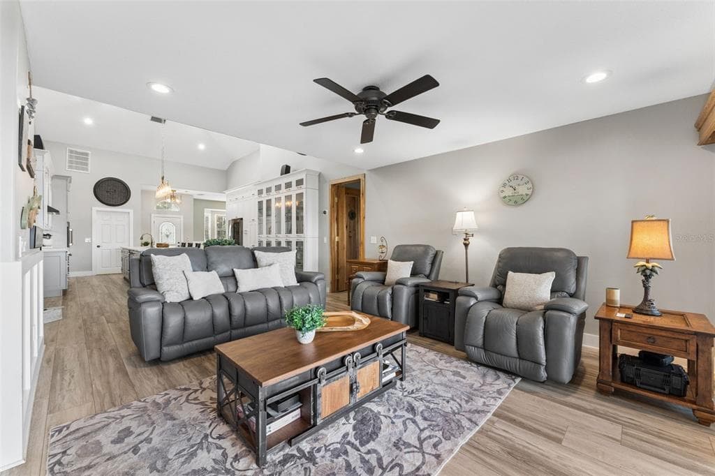 13622 S LAKE MARY JANE ROAD photo 15