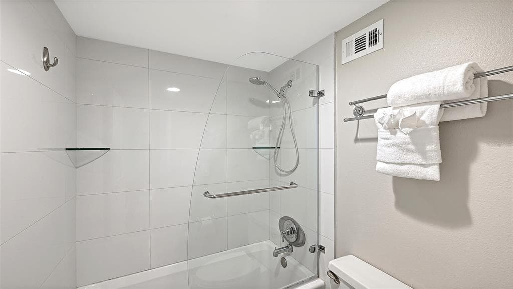5855 MIDNIGHT PASS ROAD 221 photo 17