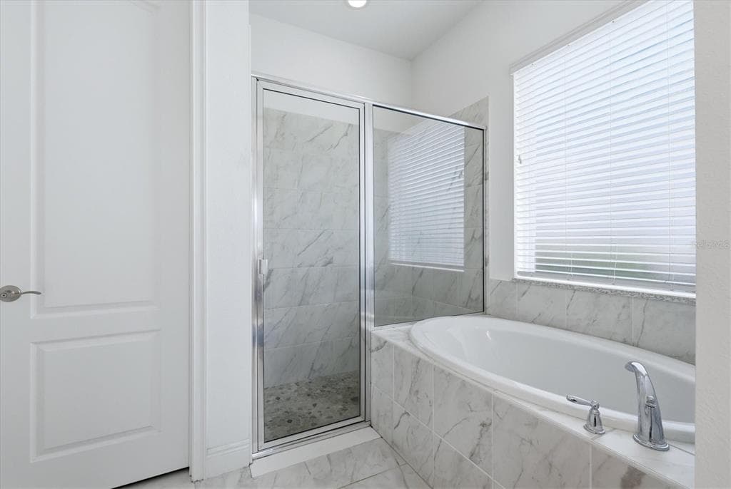 10018 MARBELLA DRIVE photo 17