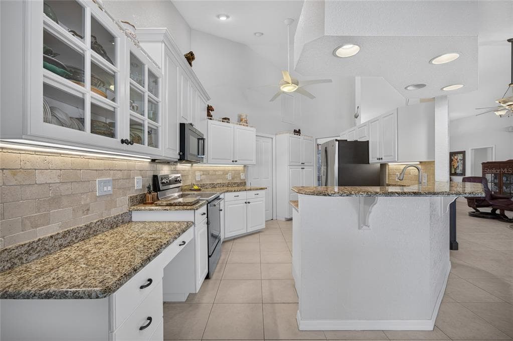 3518 TERIN COURT photo 14