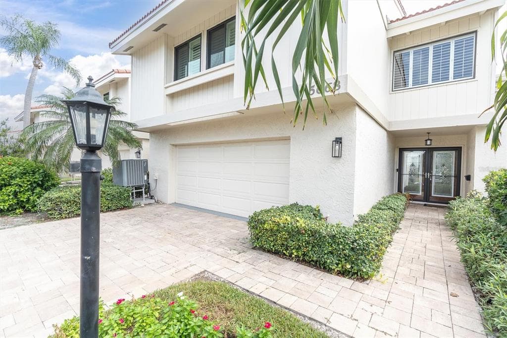5668 ESCONDIDA BOULEVARD S photo 4