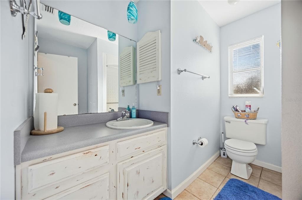 2655 LEAR ROAD photo 20