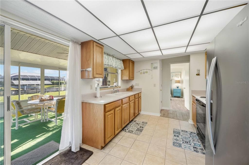2655 LEAR ROAD photo 11