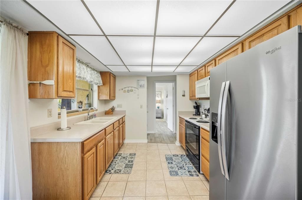 2655 LEAR ROAD photo 8