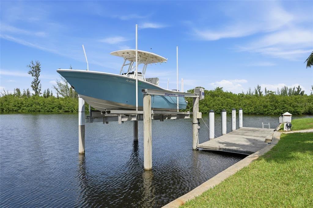 1356 GREBE DRIVE 4