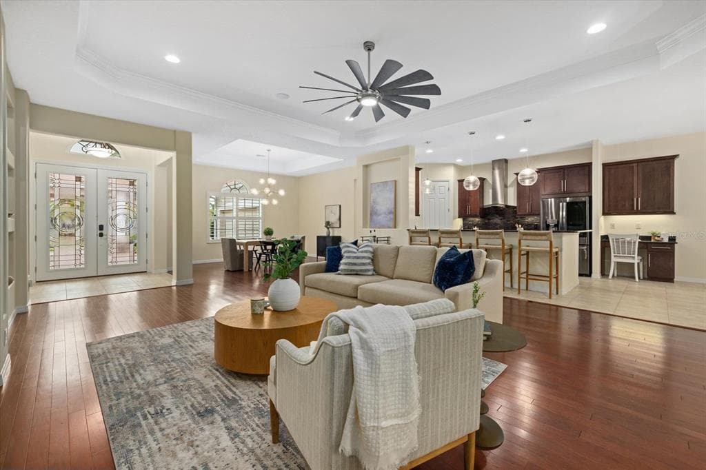 575 FORE DRIVE 5