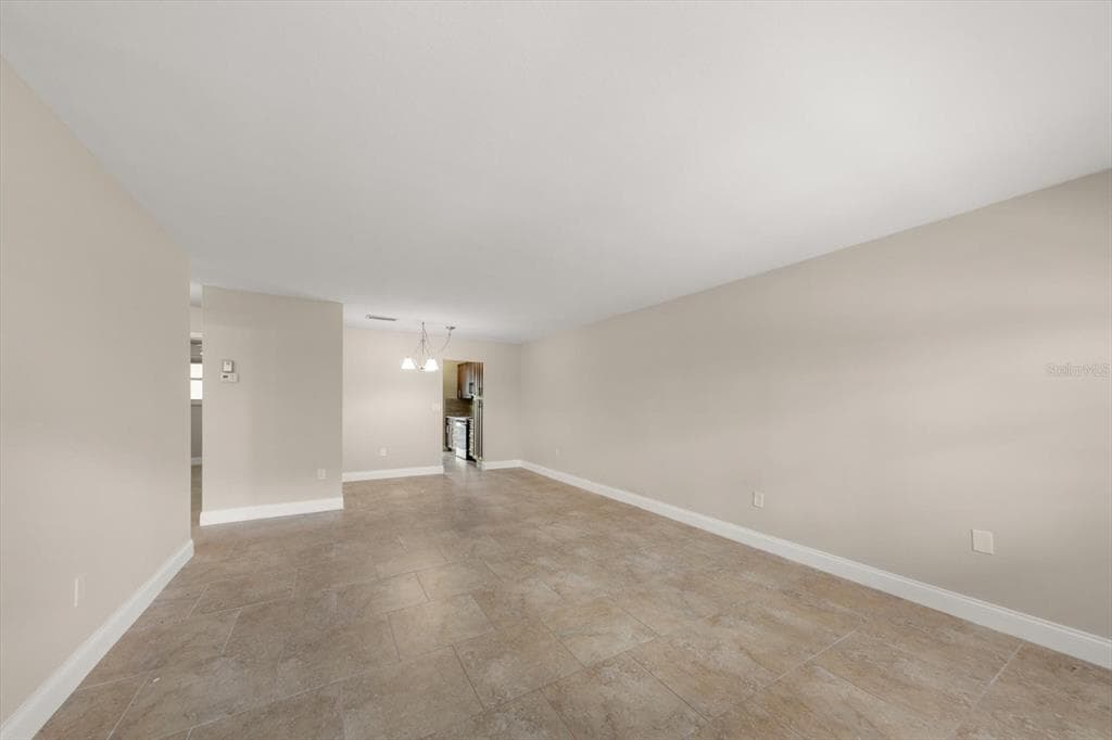 6025 SHORE BOULEVARD S 107 photo 6