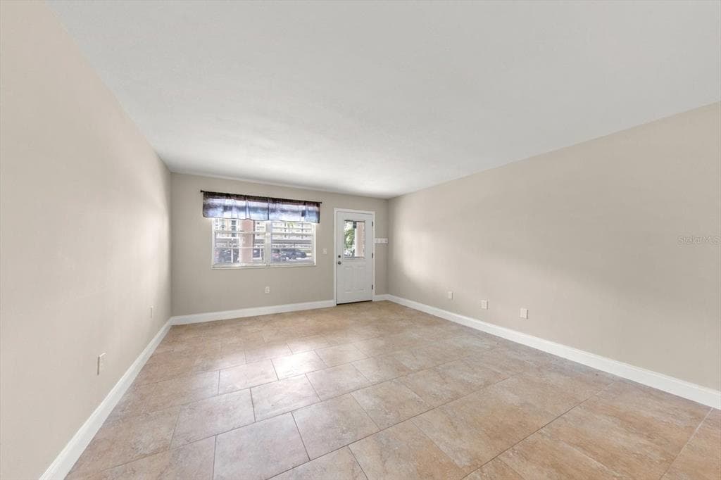 6025 SHORE BOULEVARD S 107 photo 9