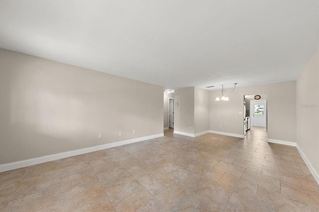6025 SHORE BOULEVARD S 107 photo 8