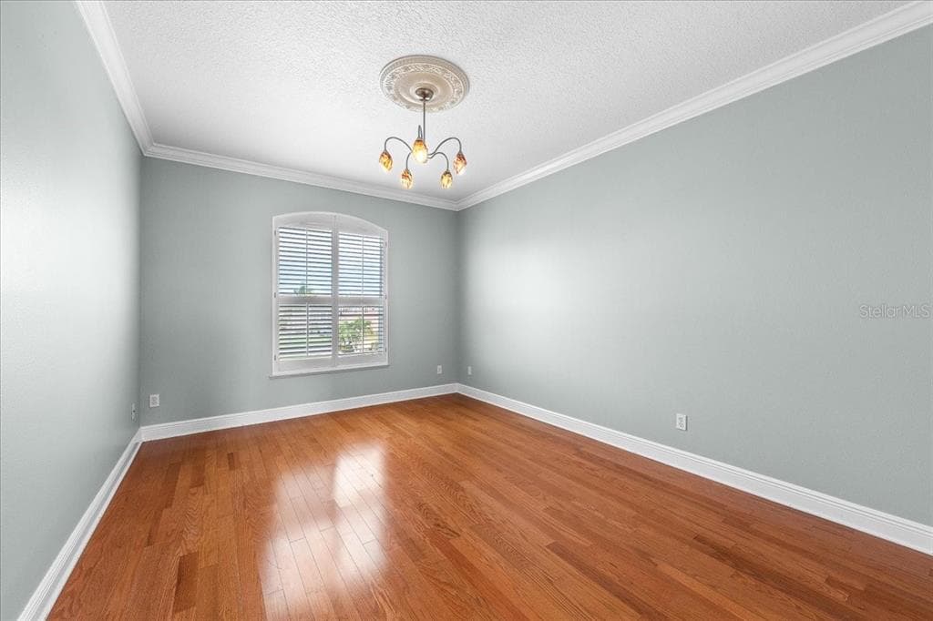 5501 CLIPPER COURT photo 15