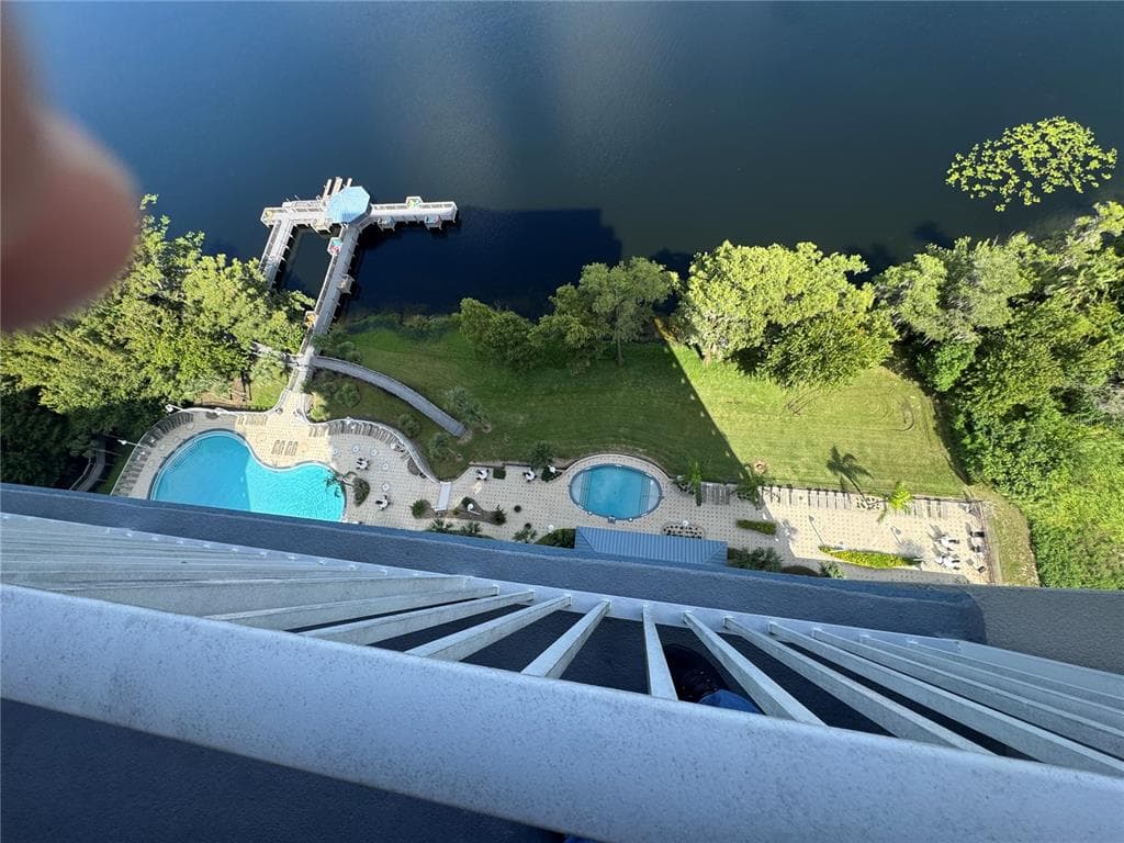 13427 BLUE HERON BEACH DRIVE 1804 photo 17