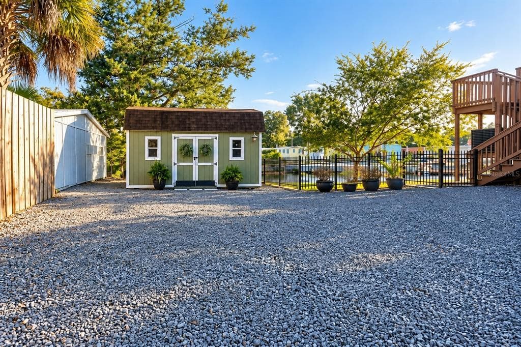 7247 ARBORDALE DRIVE photo 9
