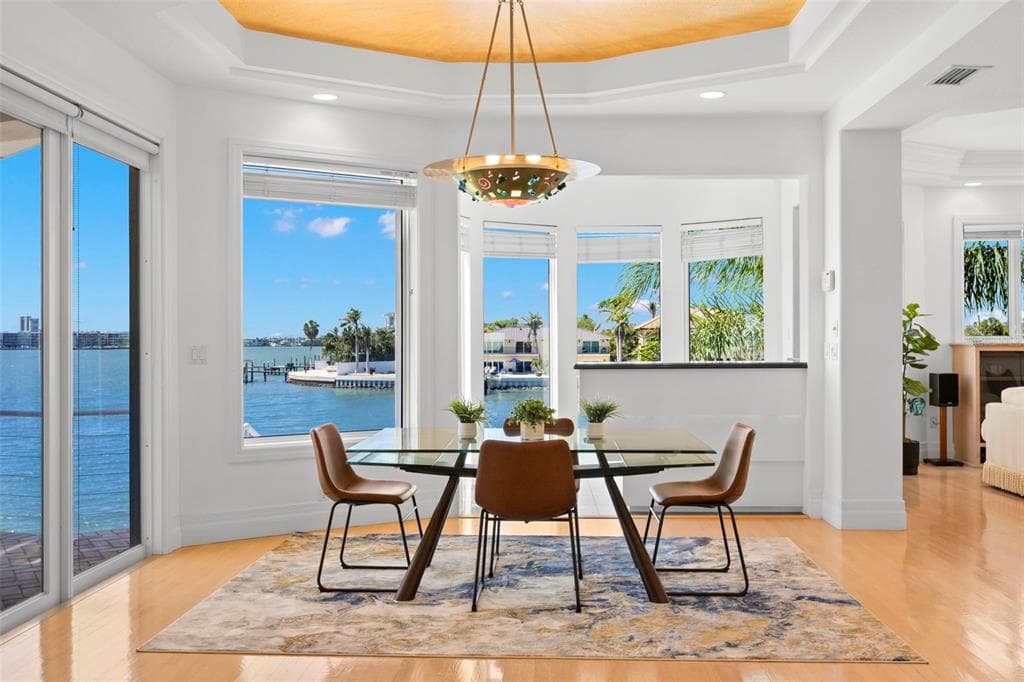 6130 KIPPS COLONY DRIVE W photo 13