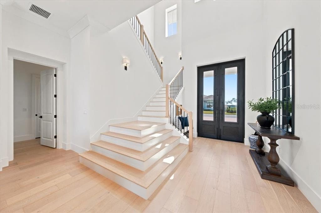 1918 4TH STREET E 5