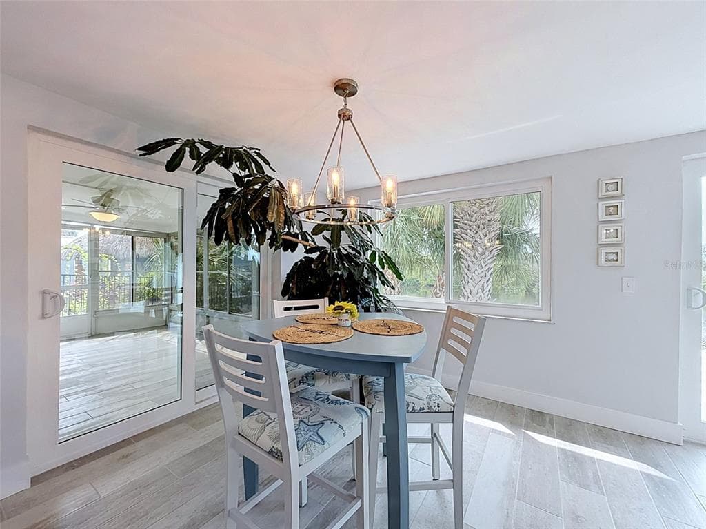 6618 LEESIDE ISLE photo 16