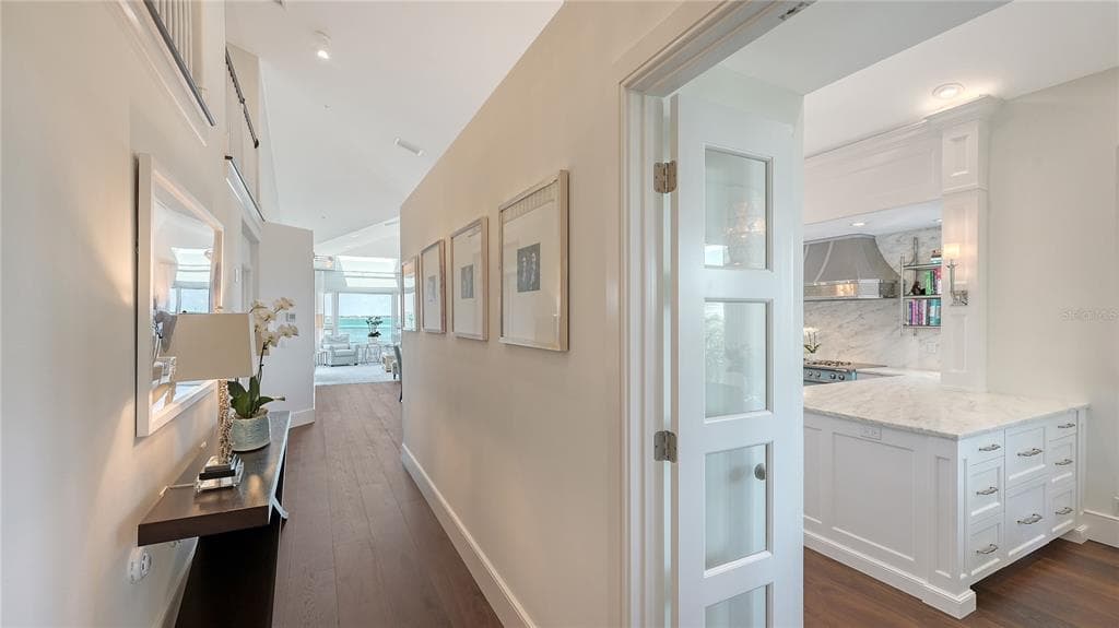 340 GULF OF MEXICO DRIVE 136 photo 6