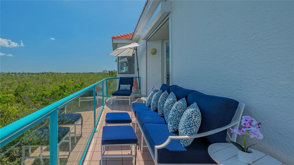 340 GULF OF MEXICO DRIVE 136 photo 18