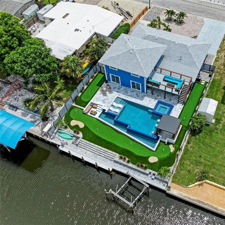 310 BRYN MAWR ISLAND 2
