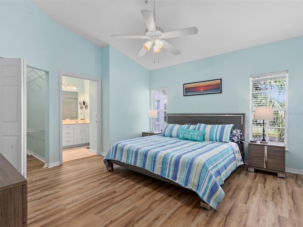 904 ADDINGTON COURT 204 photo 16