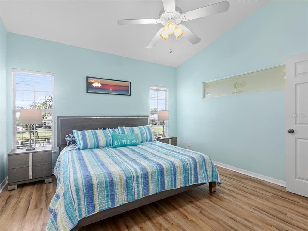 904 ADDINGTON COURT 204 photo 18