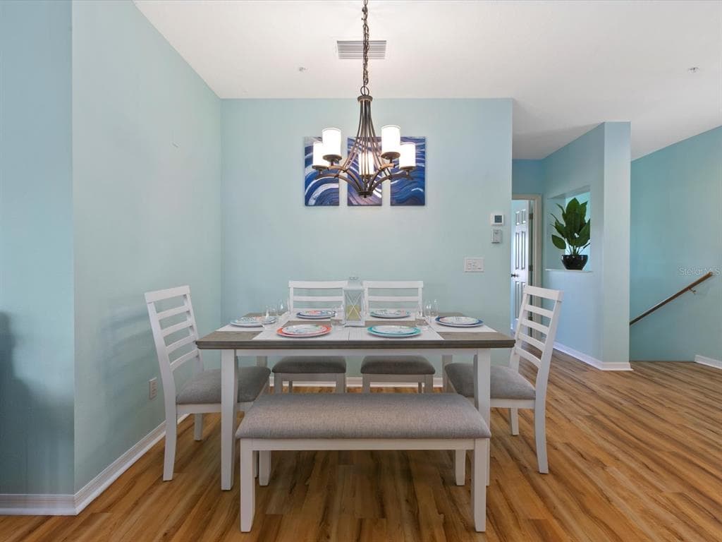 904 ADDINGTON COURT 204 photo 4