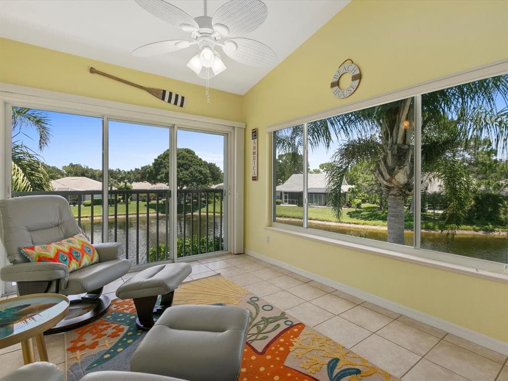 904 ADDINGTON COURT 204 photo 25