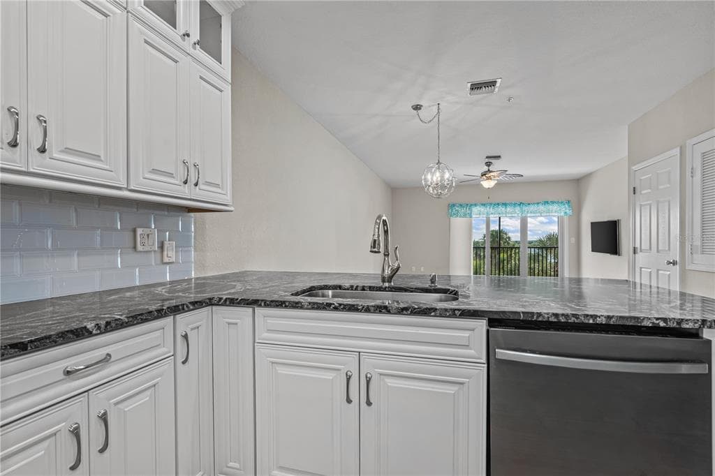 2700 N PENINSULA AVENUE 132 photo 19