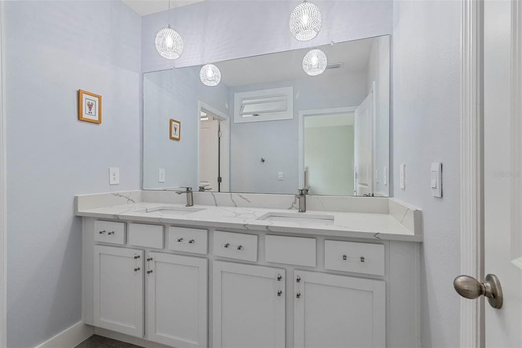 8915 MILESTONE DRIVE photo 23