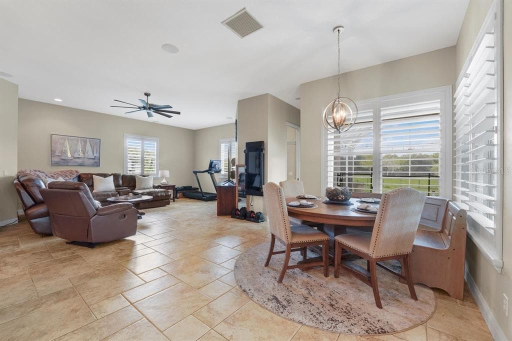 743 WILLIAMS ROAD 4
