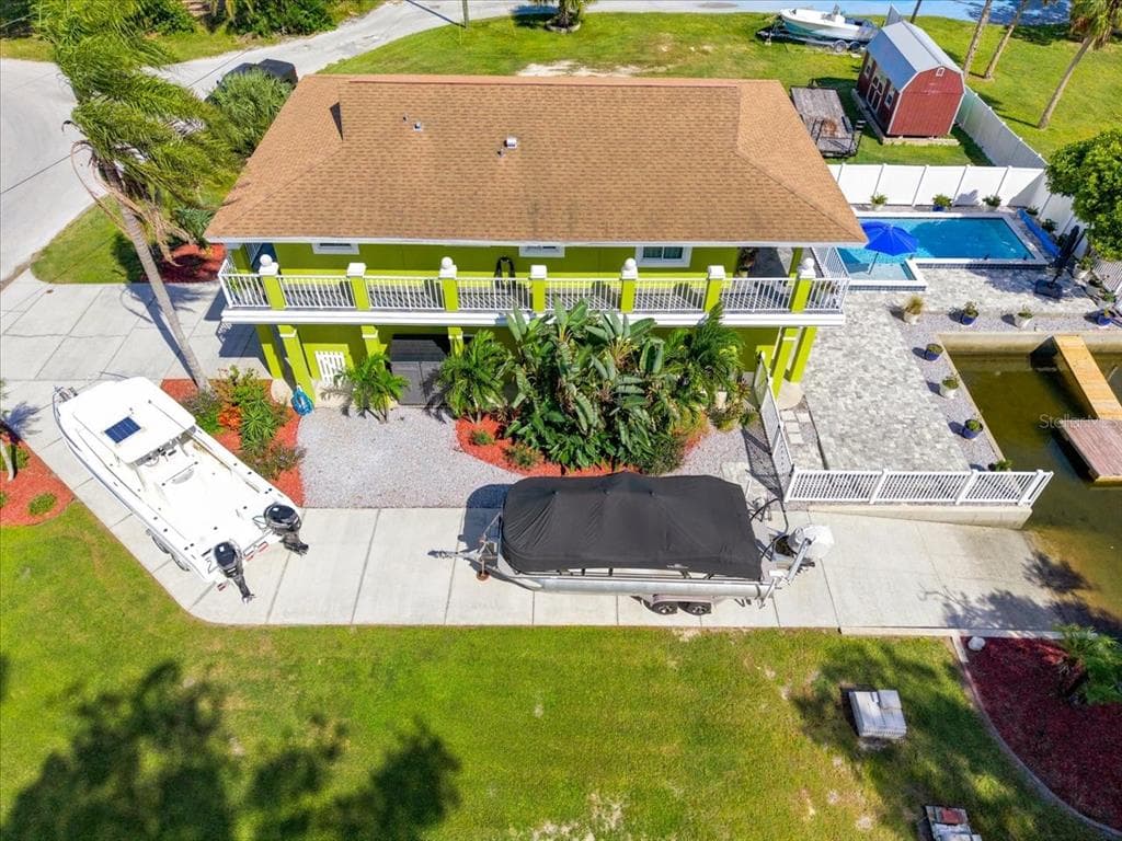 6744 SEAVIEW BOULEVARD 5