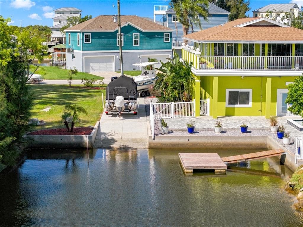 6744 SEAVIEW BOULEVARD photo 10