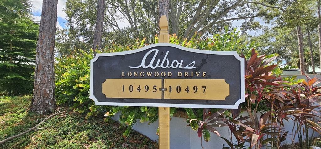 10495 LONGWOOD DRIVE photo 2