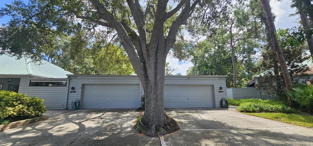 10495 LONGWOOD DRIVE photo 5