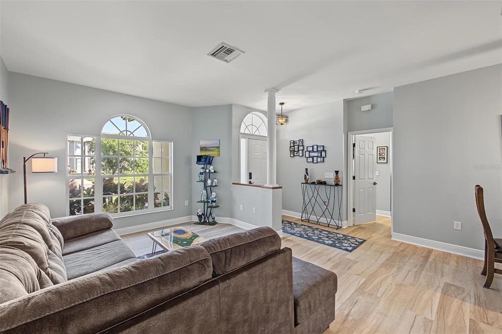 4914 AUGUSTA AVENUE photo 17