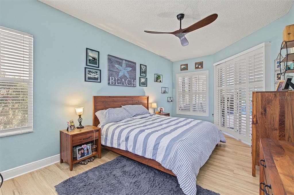 4914 AUGUSTA AVENUE photo 7