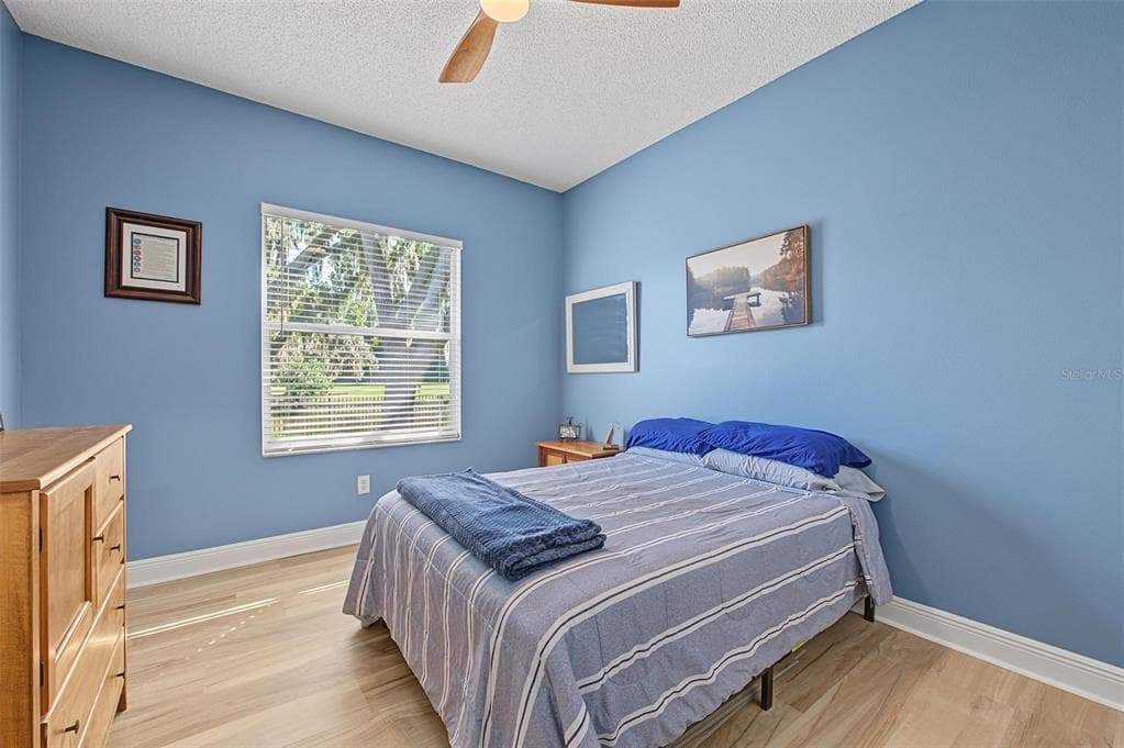 4914 AUGUSTA AVENUE photo 3