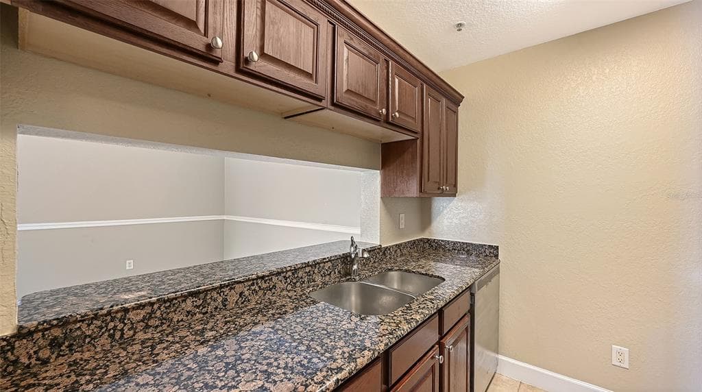 4025 CROCKERS LAKE BOULEVARD 22 photo 11