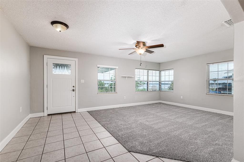 215 S LAKE HOWARD DRIVE 5
