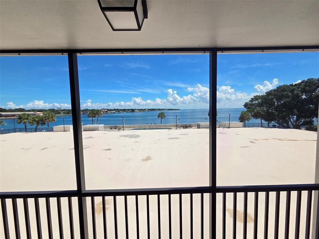 7100 SUNSHINE SKYWAY LANE S 301 photo 6
