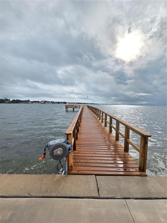 7100 SUNSHINE SKYWAY LANE S 301 photo 14
